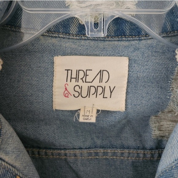 Thread & Supply Jean Jacket Distressed Denim Jean Jacket Medium - Picture 4 of 4